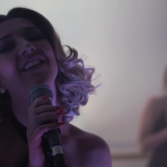 Eloise Smith singing Valerie